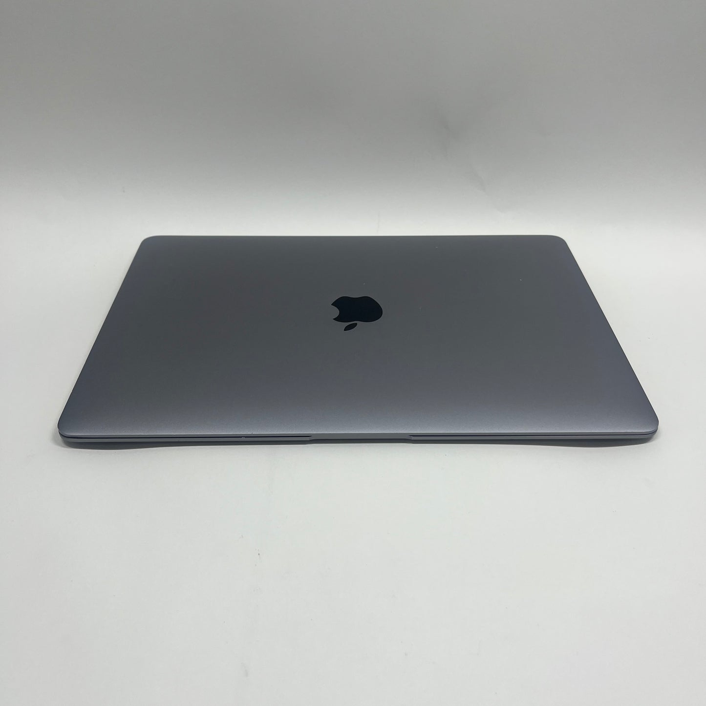2020 Apple MacBook Air 13.3" M1 7C GPU 3.2GHz 8GB RAM 512GB SSD A2337