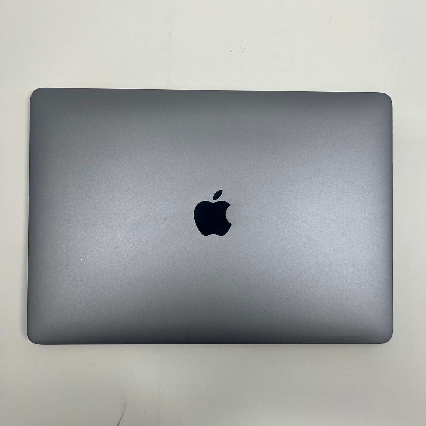 2020 Apple MacBook Air 13.3" M1 7C GPU 3.2GHz 8GB RAM 512GB SSD A2337