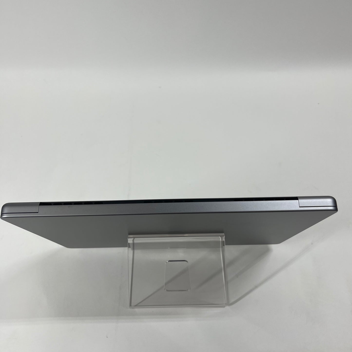 2023 Apple MacBook Pro 14" M3 8C GPU 4.0GHz 8GB RAM 512GB SSD A2918