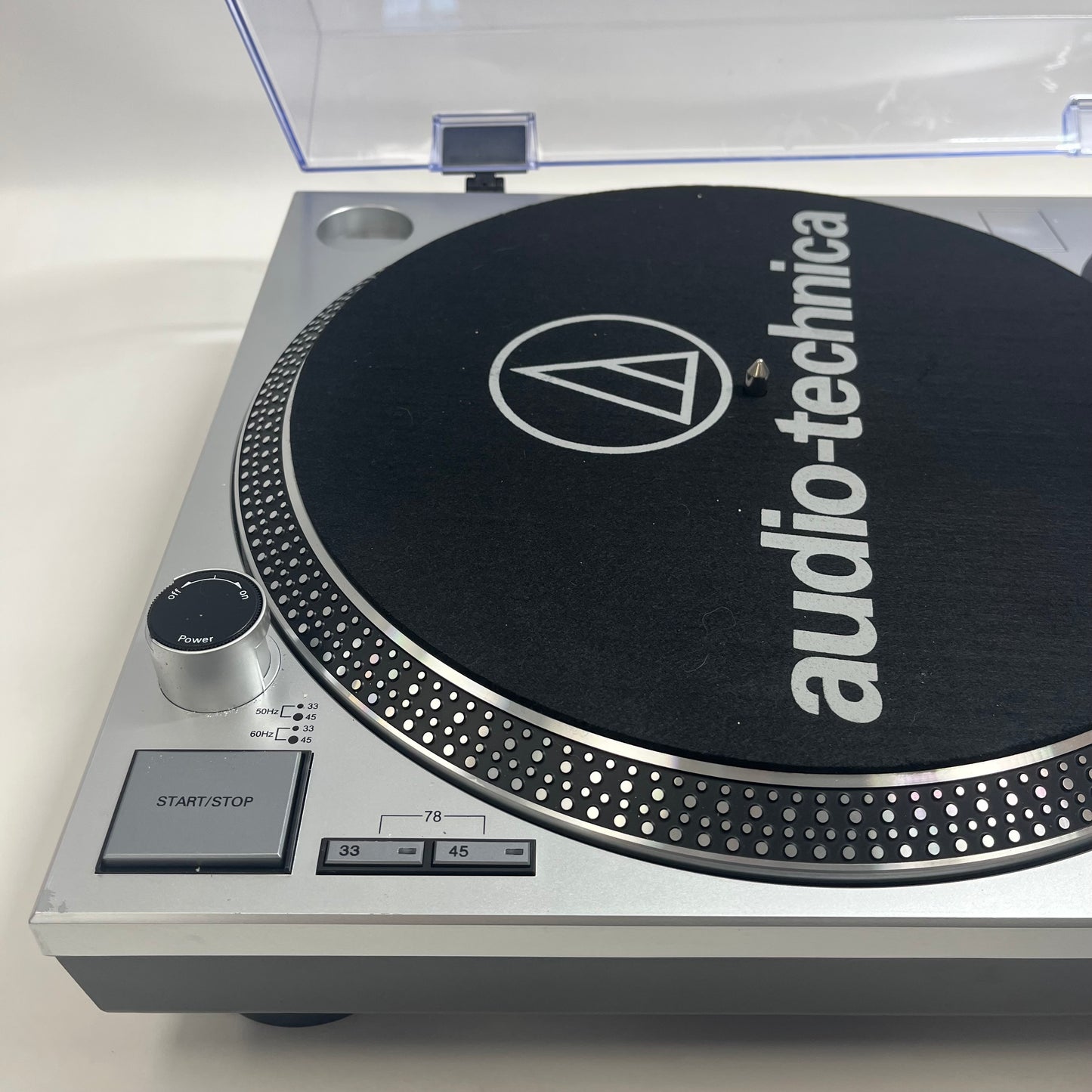 TECHNICS AT-LP120-USB 2-Channel Direct Drive Professional Turntable
