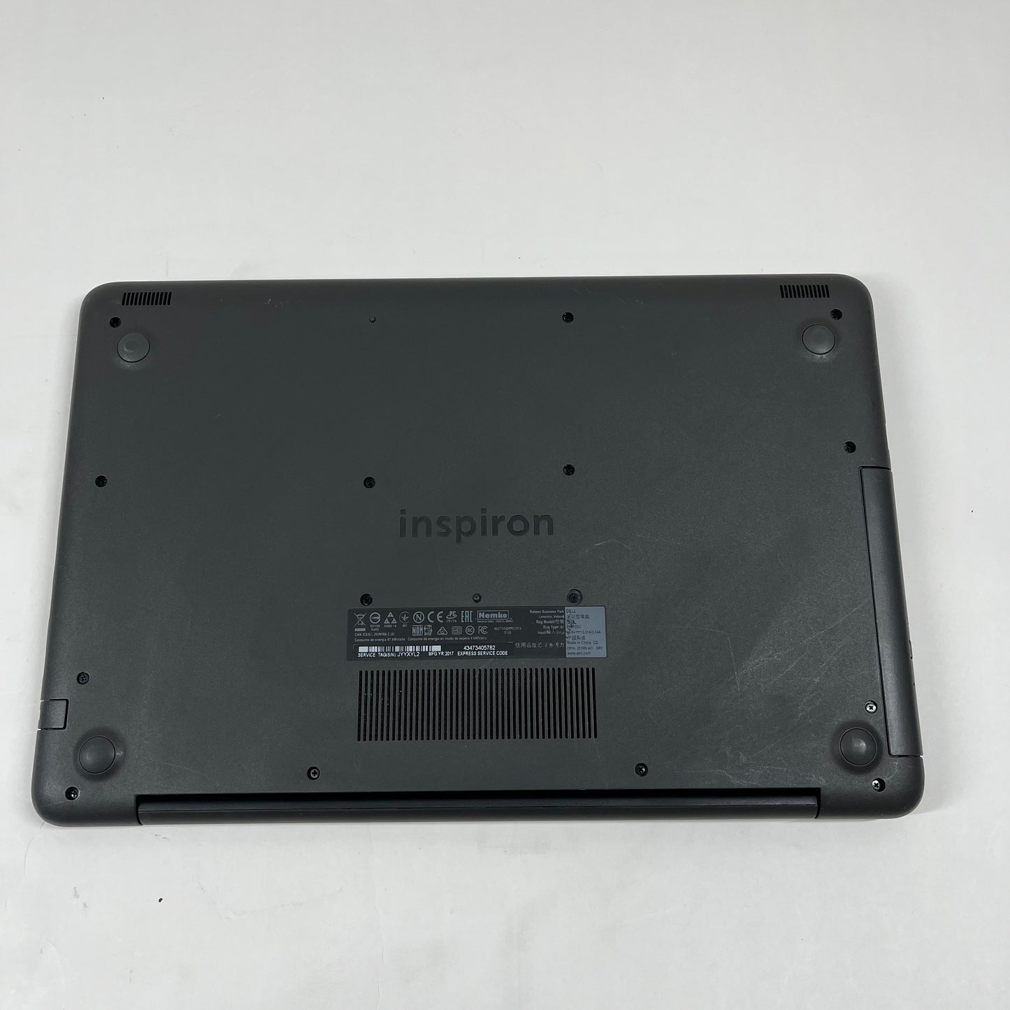 Dell Inspiron 15 5000 P665 15.6" radeon r5 2.5GHz 8GB RAM 1TB Radeon R5 Graphics