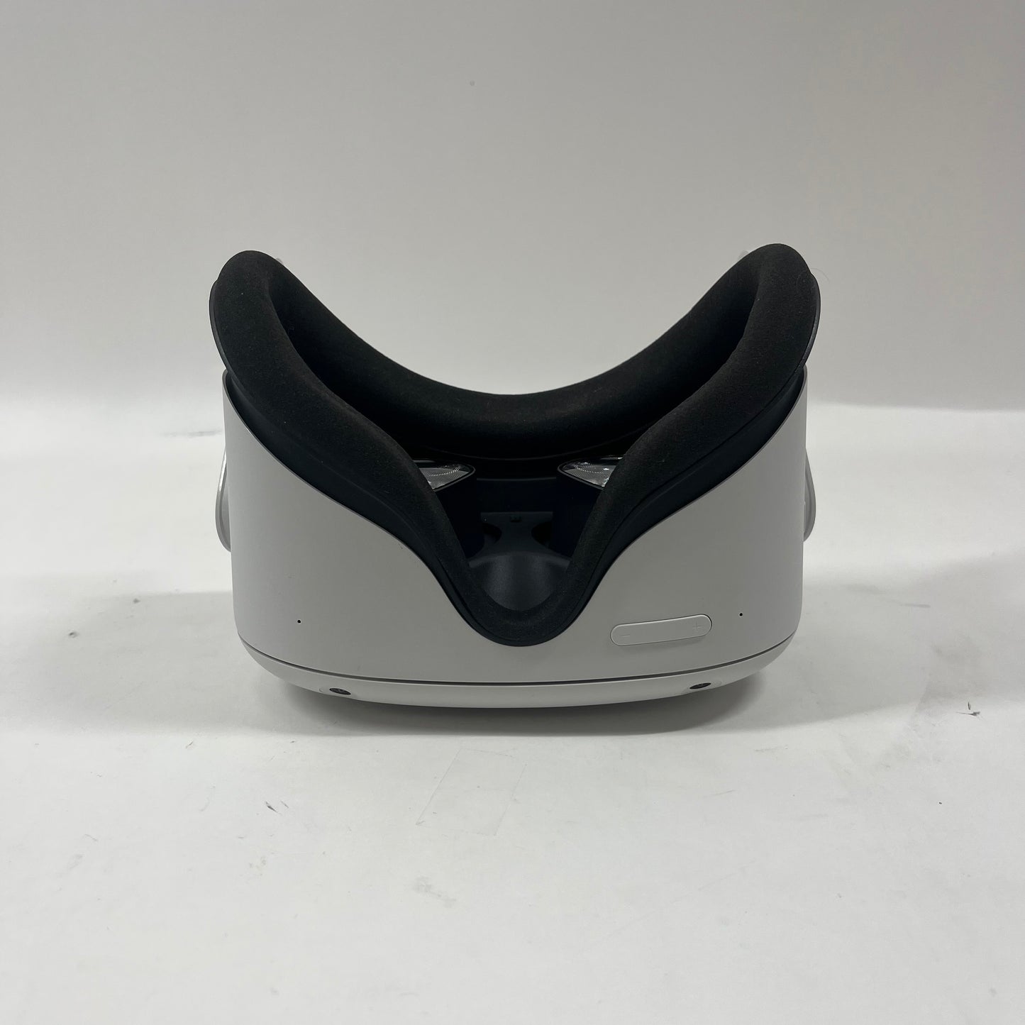 Meta Quest 2 128GB Standalone All-in-One VR Headset KW49CM