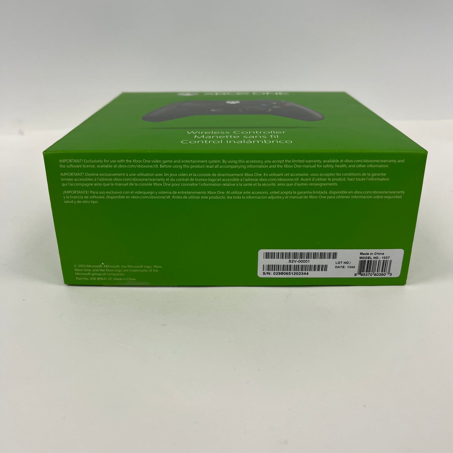 New Microsoft Xbox One Wireless Controller Black 1537