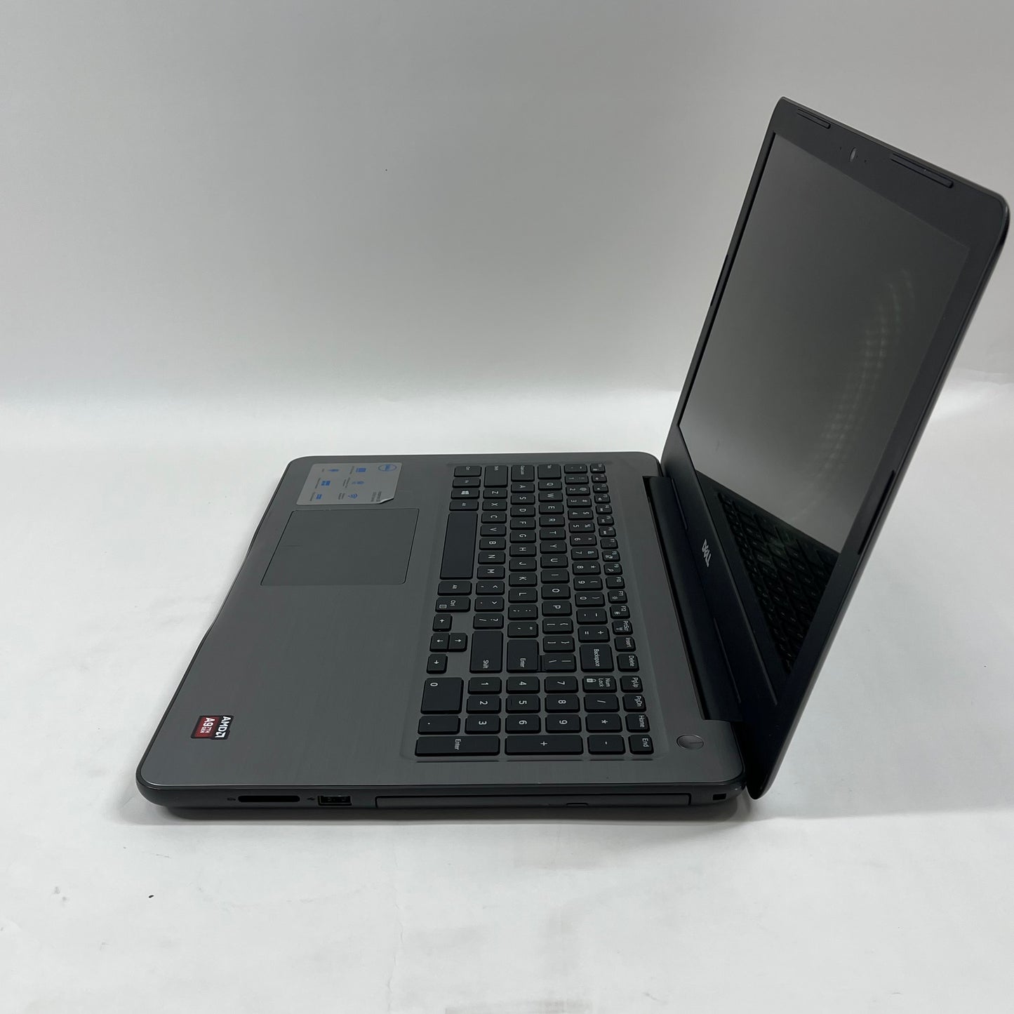 Dell Inspiron 15 5000 P665 15.6" radeon r5 2.5GHz 8GB RAM 1TB Radeon R5 Graphics