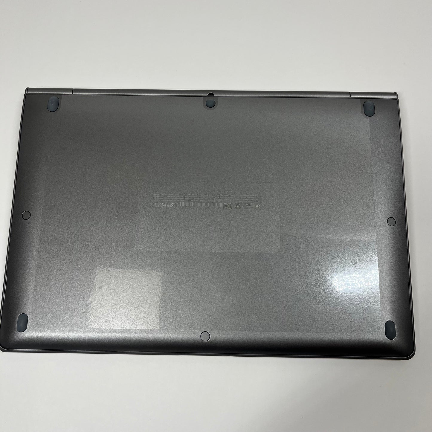 LG LG gram 13z970 13.3" i5-7200U 2.5GHz 8GB RAM 250GB SSD