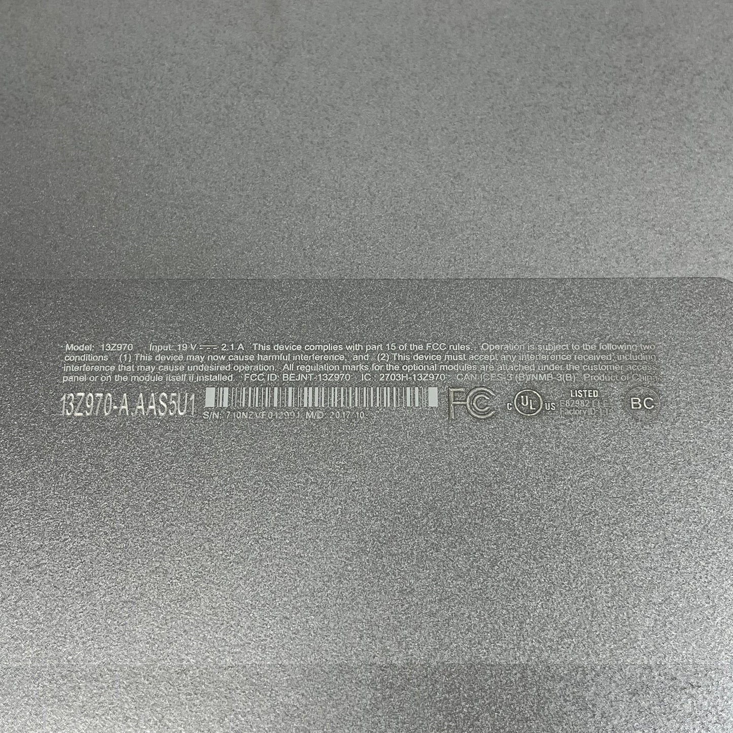 LG LG gram 13z970 13.3" i5-7200U 2.5GHz 8GB RAM 250GB SSD