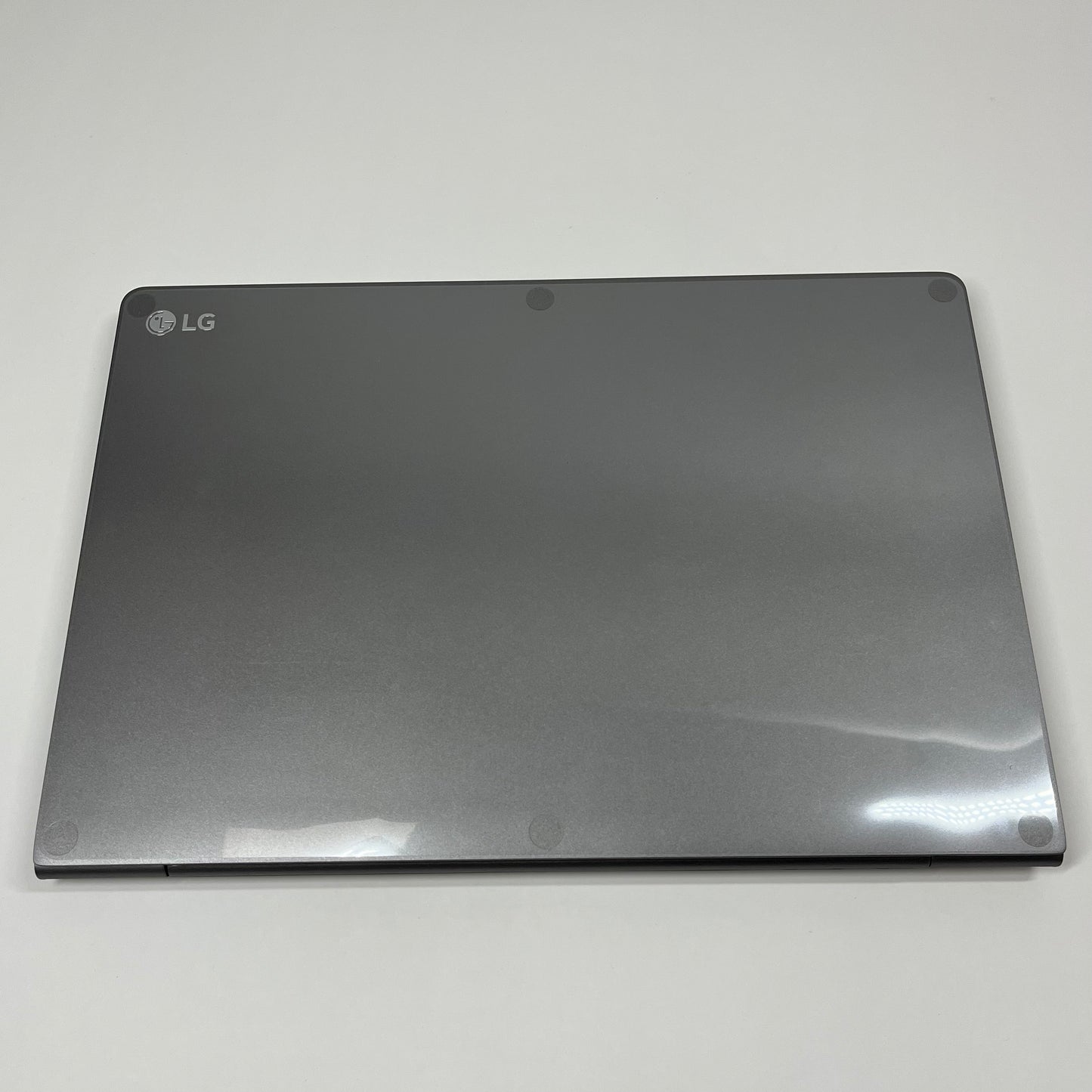 LG LG gram 13z970 13.3" i5-7200U 2.5GHz 8GB RAM 250GB SSD