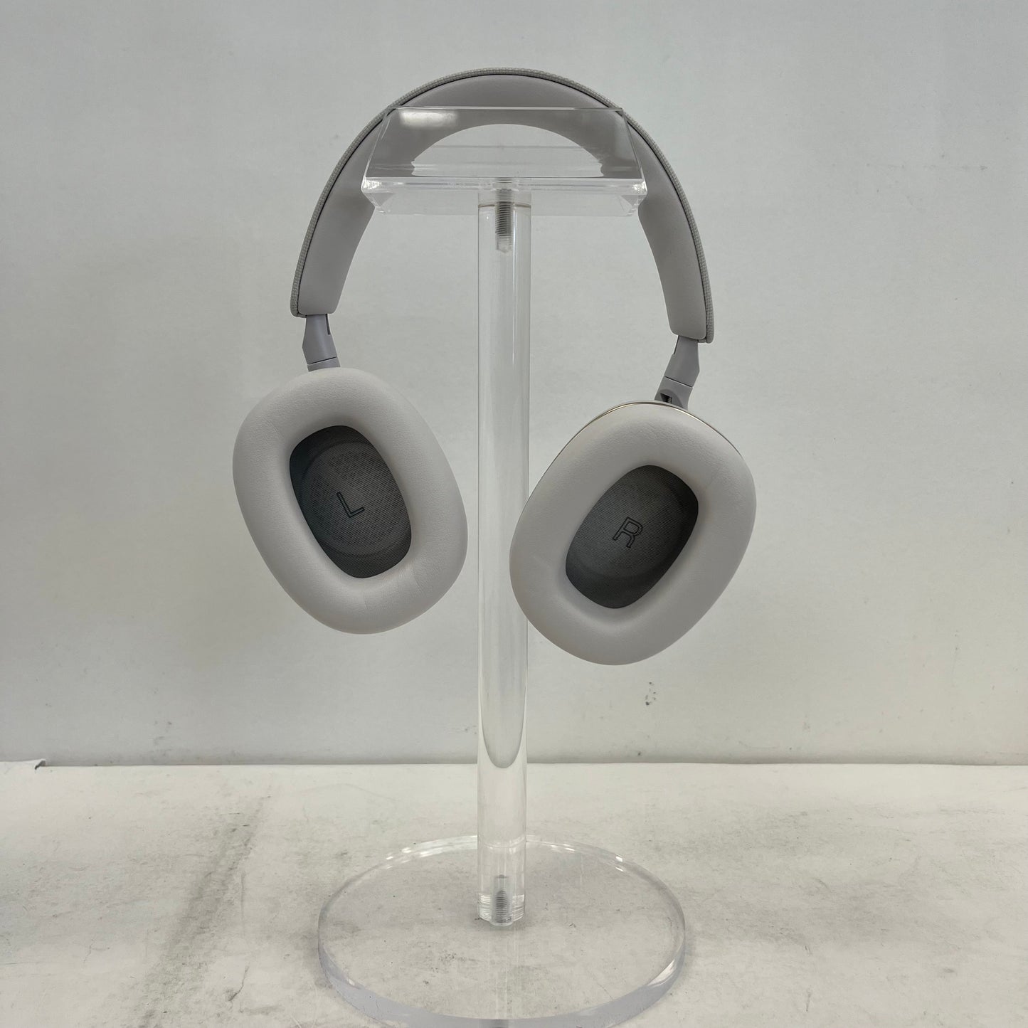 Bowers and Wilkins PX7 S3 Wireless Over-Ear Bluetooth Headphones White FP45357