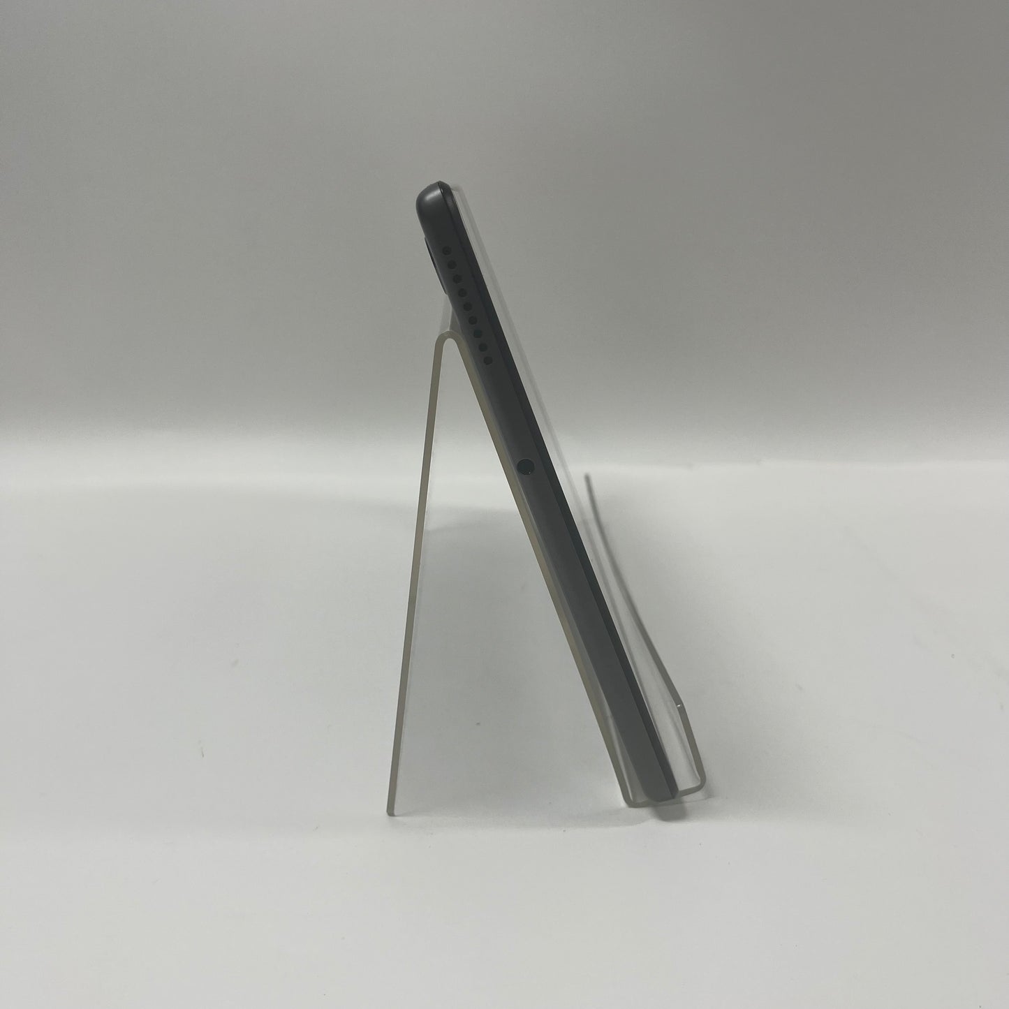 WiFi Only Lenovo Tab M10 FHD Plus 128GB Storm Gray TB-X606F