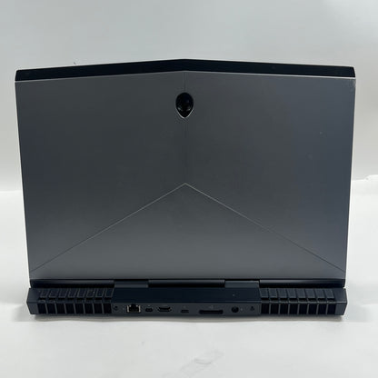 Alienware 15 R4 i7-8750H 2.1GHz 16GB RAM 1TB SSD 512GB SSD GeForce GTX 1070