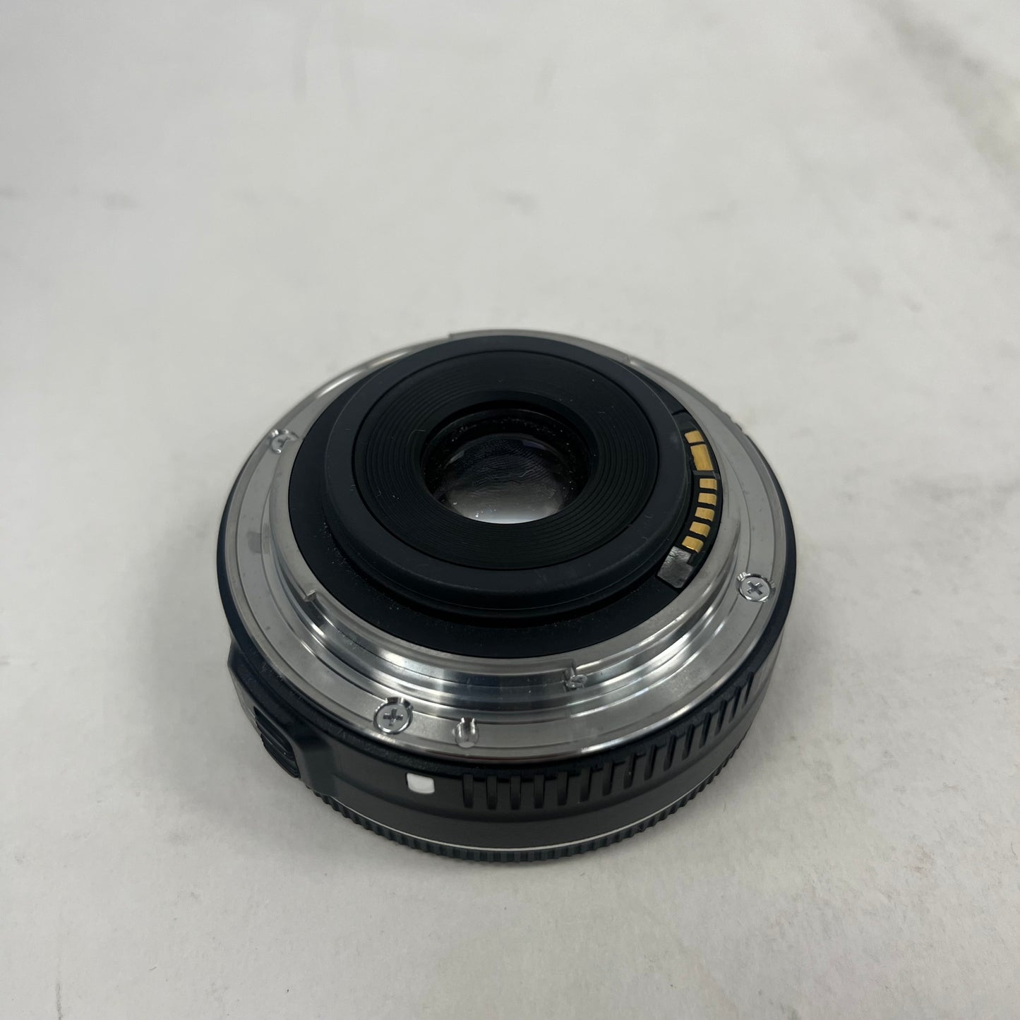 Canon EF-S 24mm f/2.8 stm 24mm f/2.8 stm STM Auto & Manual Lens