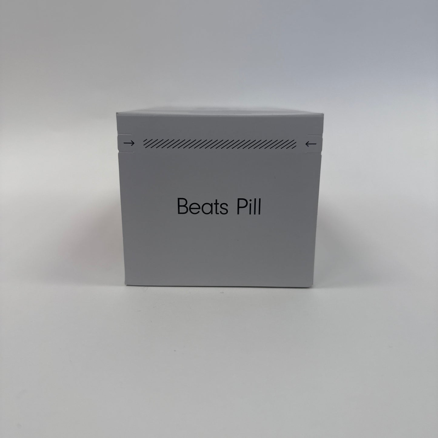 New Beats A3211 Portable Bluetooth Speaker Red MWQW3LL/A