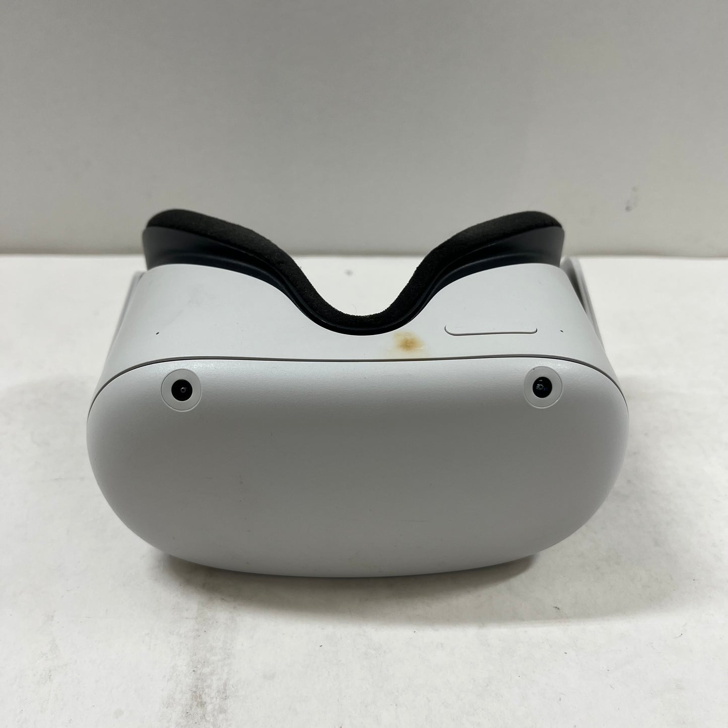 Meta Quest 2 128GB Standalone All-in-One VR Headset KW49CM Headset only