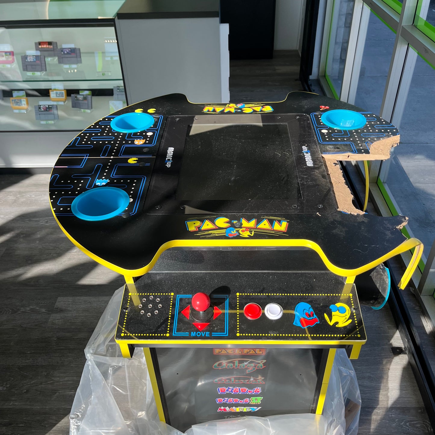 Arcade1Up PAC-MAN Pub Table Arcade Machine 12 Games, Light-Up Deck &amp; Cup Holder