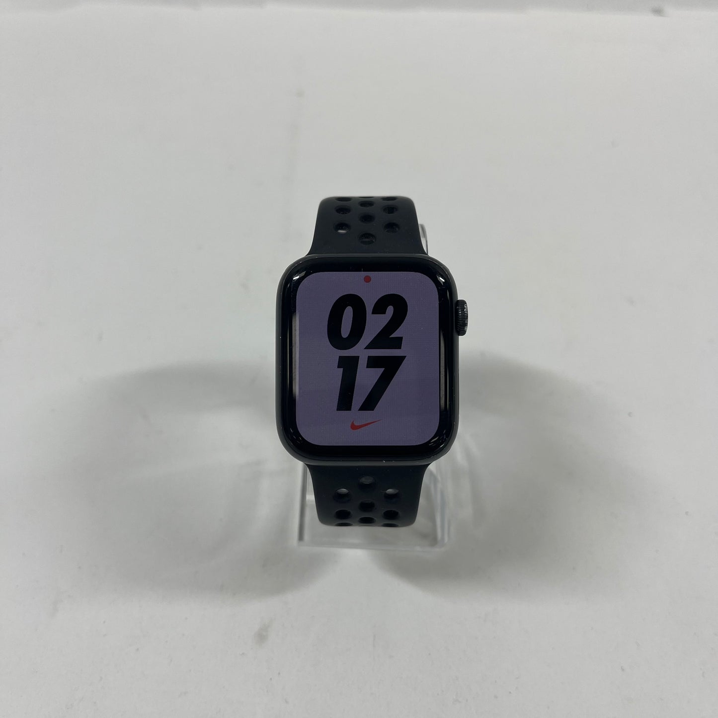 GPS Only Apple Watch Series 5 44MM Space gray Aluminum Black Nike Sport Loop 
