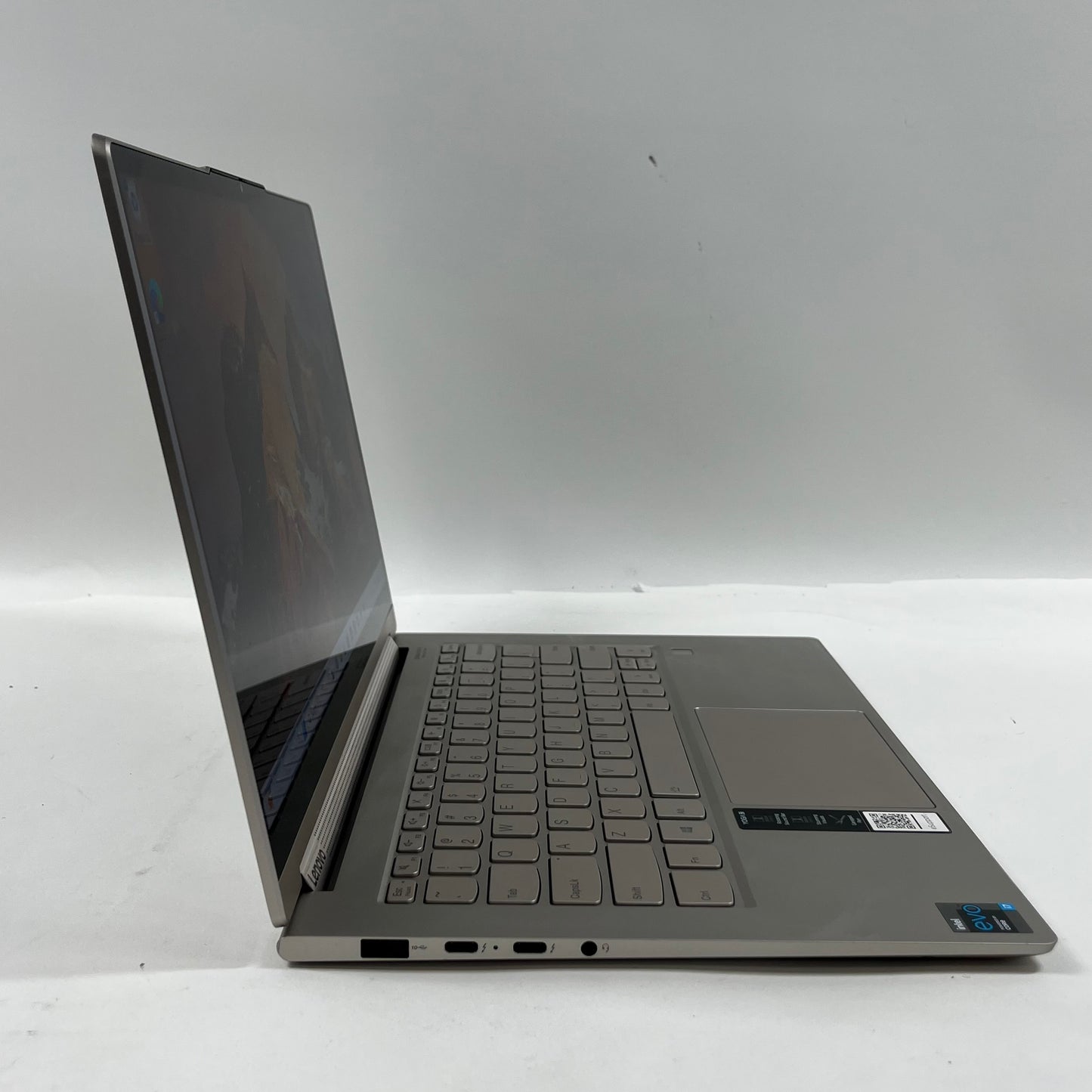 Lenovo Yoga 9 14" i7-1195G7 2.9GHz 16GB RAM 500GB SSD Iris Xe Graphics