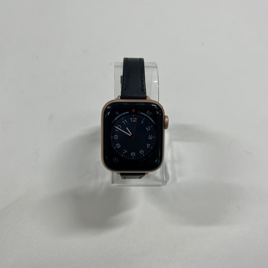 GPS Only Apple Watch Series 5 40MM Rose Gold Aluminum 