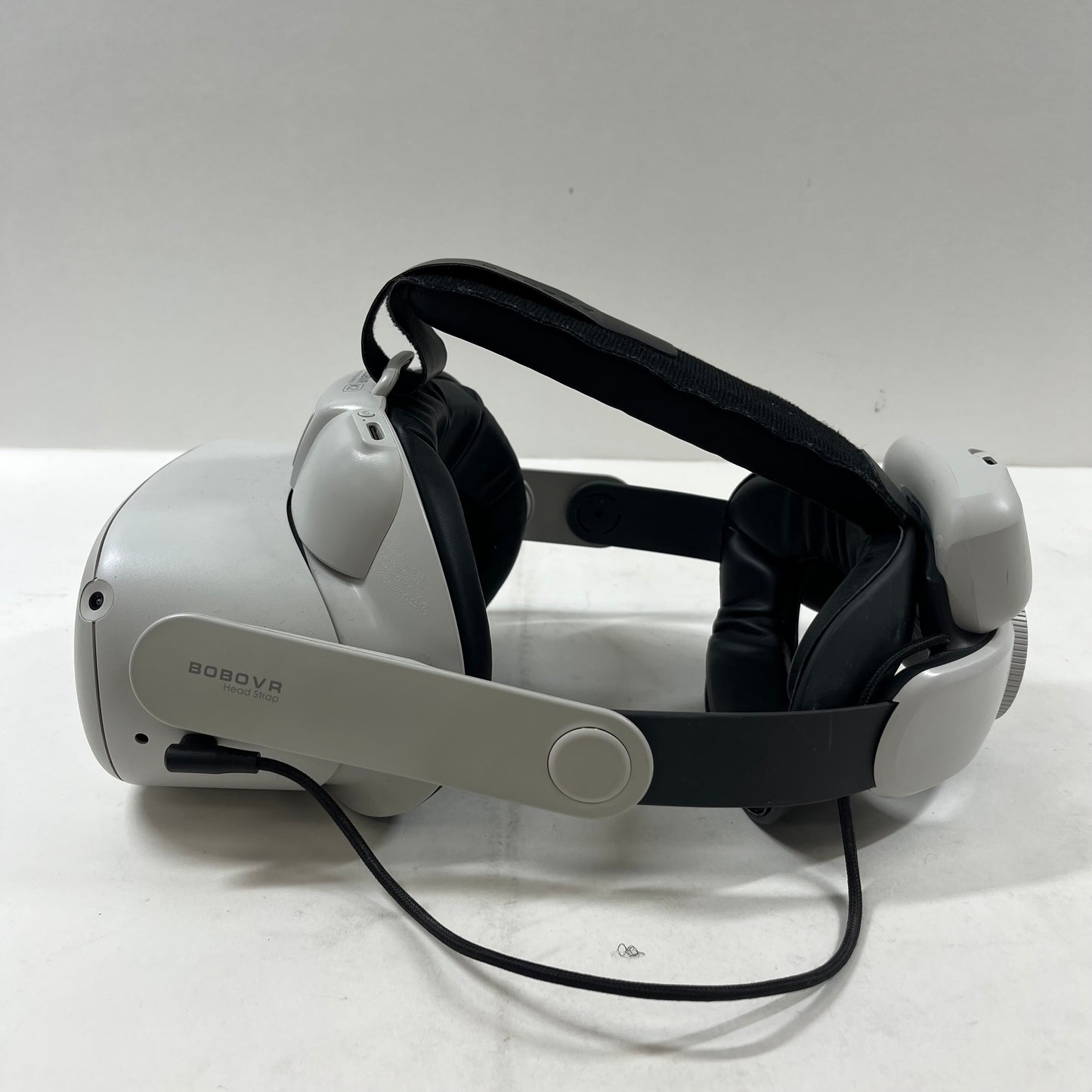 Meta Quest 2 128GB Standalone All-in-One VR Headset KW49CM