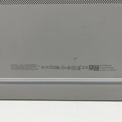 HP Laptop 15-FD0131WM 15" i3-N305 1.8GHz 8GB RAM 256GB SSD