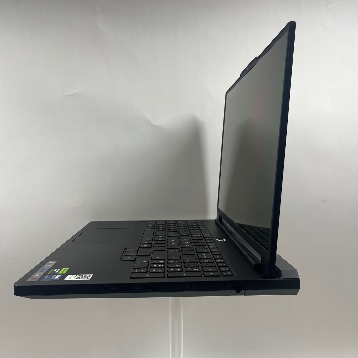 Lenovo Legion Pro 7 16" ultra 9 275hx 2.1GHz 64GB RAM 3TB SSD geforce rtx 5080