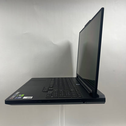Lenovo Legion Pro 7 16" ultra 9 275hx 2.1GHz 64GB RAM 3TB SSD geforce rtx 5080