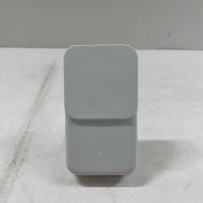 Belkin UltraCharge 3-in-1 Foldable Magnetic Charger 3925EV