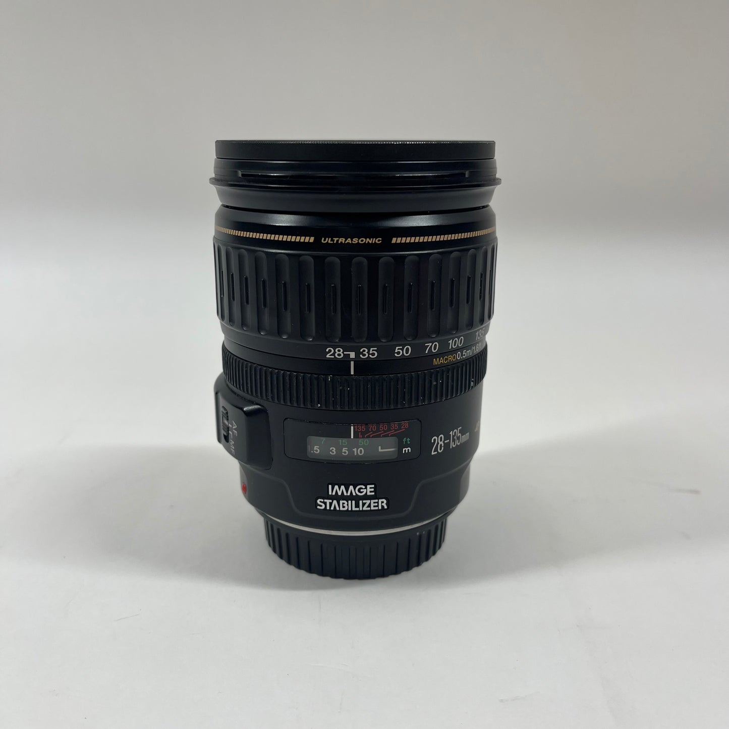 Canon EF 28-135mm f/3.5-5.6 28-135mm f/3.5-5.6